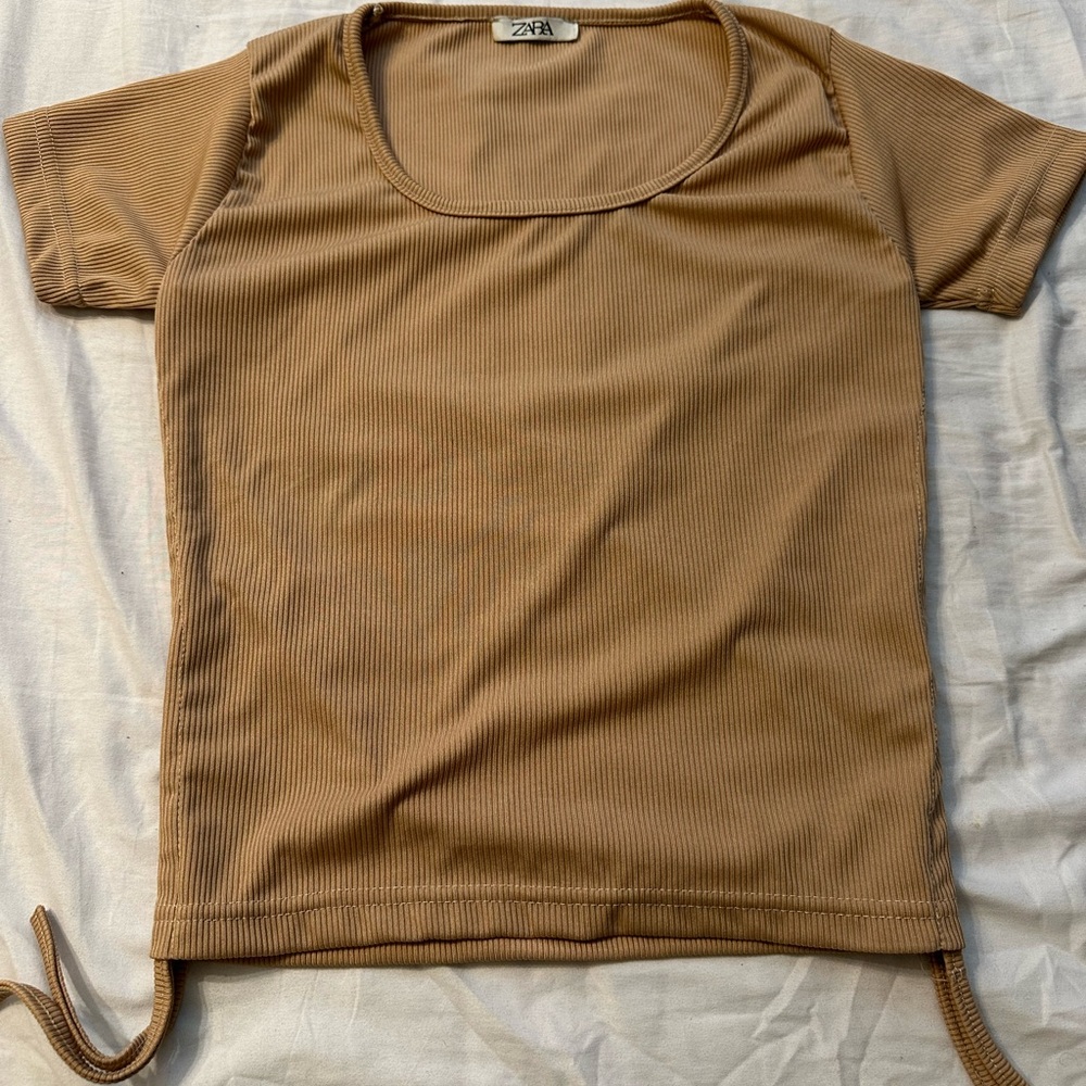 Zara Camel Short Sleeve Ribbed Top